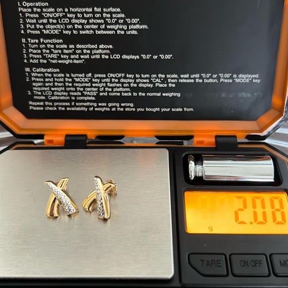 14kt gold earrings - Picture 3 of 3